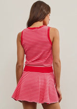 Load image into Gallery viewer, Striped Sleeveless Sweater Top
