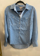 Load image into Gallery viewer, Washed Tencel Button Down Shirt
