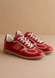 Dalia Cherry Sneaker