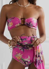 Load image into Gallery viewer, Pink Floral Two Piece With Matching Robe
