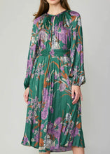 Load image into Gallery viewer, Green Floral Midi Dress
