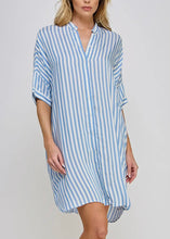 Load image into Gallery viewer, Blue And White Striped Dress With Pockets
