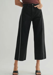 Black Barrel Jean Twist