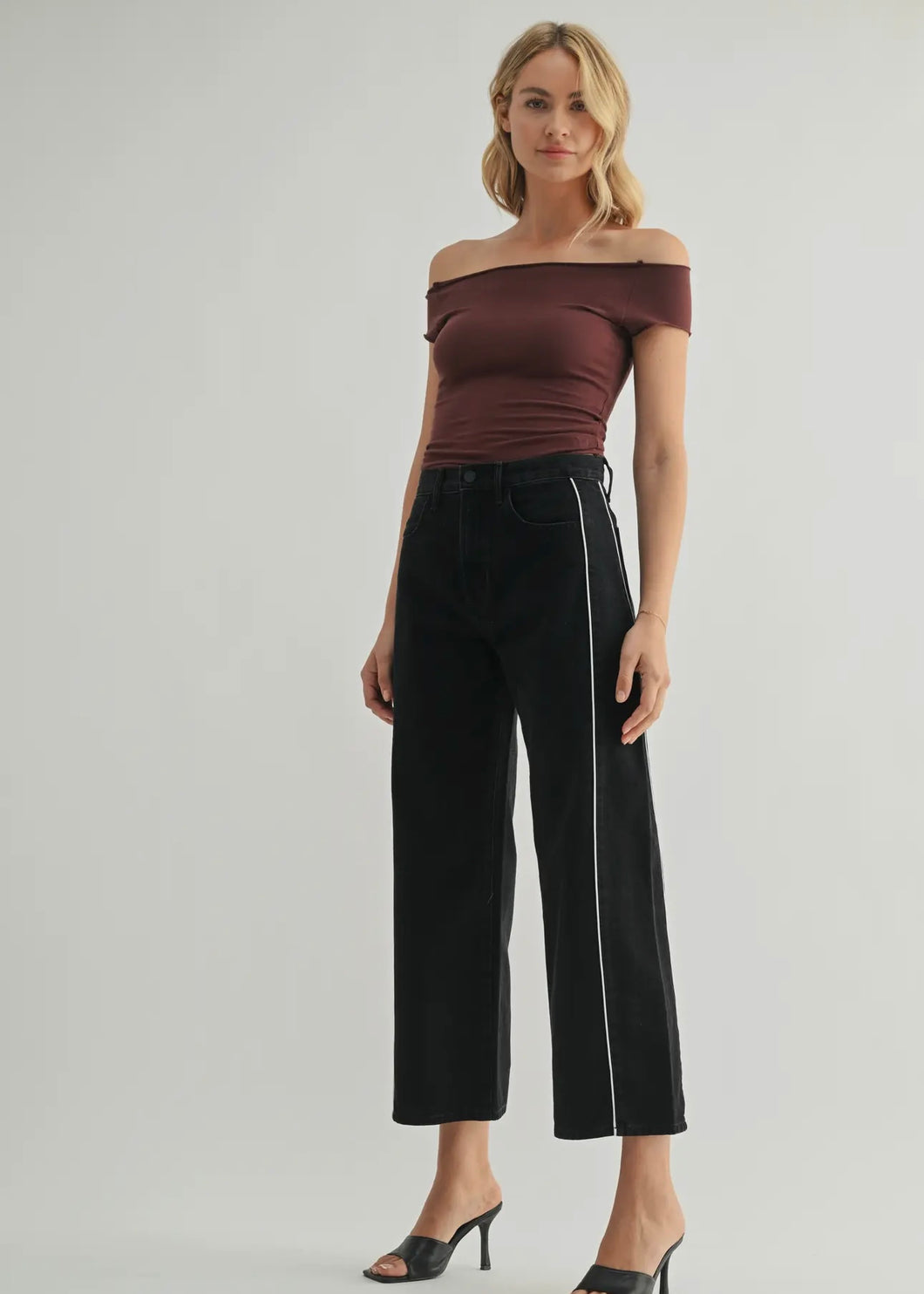 Black Barrel Jean Twist