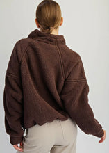 Load image into Gallery viewer, Espresso Sherpa Mock Neck Quarter Zip Jacket
