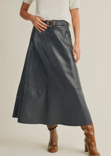 Load image into Gallery viewer, Belted Flare Cut Edge Skirt
