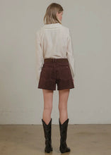 Load image into Gallery viewer, Rum Suede High Rise Shorts
