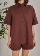 Load image into Gallery viewer, Linen Lace Detail Shirt
