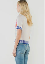 Load image into Gallery viewer, Knit Floral Stripe Trim Button Top
