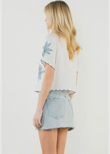 Load image into Gallery viewer, Short Sleeve Floral Embroidery Top
