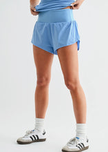 Load image into Gallery viewer, Contour Scallop Mini Active Shorts
