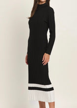 Load image into Gallery viewer, Black Color-block Mock Neck Sweater Dress
