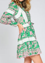 Load image into Gallery viewer, Green Floral Print Smocked Dress
