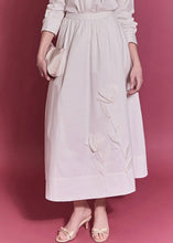 Load image into Gallery viewer, Appliqued Accent Midi Skirt
