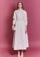 Load image into Gallery viewer, Appliqued Accent Shirt
