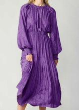 Load image into Gallery viewer, Purple Midi Dress
