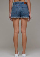 Load image into Gallery viewer, Drawstring Cuffed Dad Shorts
