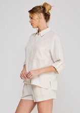 Load image into Gallery viewer, Button Down Linen Top
