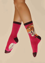 Load image into Gallery viewer, Thrill Of The Tiger Ankle Socks
