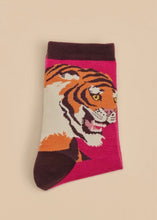 Load image into Gallery viewer, Thrill Of The Tiger Ankle Socks
