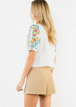 Load image into Gallery viewer, Floral Embroidery Top With Scallop Neckline
