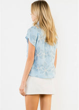 Load image into Gallery viewer, Short Sleeve Embroidery Floral Top
