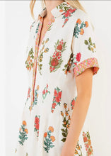 Load image into Gallery viewer, Short Sleeve Floral Pattern Dress
