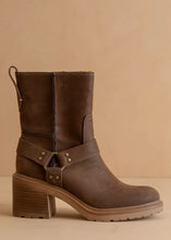 Load image into Gallery viewer, Clyde Moto Ankle Boot
