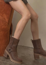 Load image into Gallery viewer, Clyde Moto Ankle Boot
