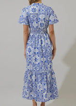 Load image into Gallery viewer, Floral Poplin Maxi Dress
