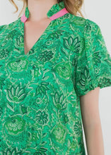 Load image into Gallery viewer, Green Floral Notch Neck Dress
