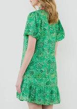 Load image into Gallery viewer, Green Floral Notch Neck Dress
