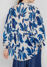Load image into Gallery viewer, Printed Navy Top

