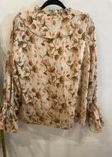 Load image into Gallery viewer, Printed Bell Sleeve Ruffle Detail Top

