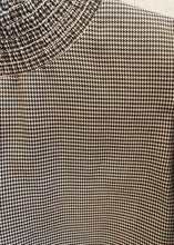 Load image into Gallery viewer, Flutter Sleeve Houndstooth Pattern Top
