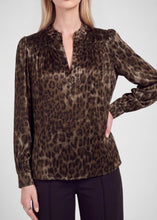 Load image into Gallery viewer, Printed Split V-Neck Long Sleeve Blouse
