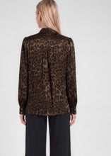 Load image into Gallery viewer, Printed Split V-Neck Long Sleeve Blouse
