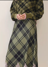 Load image into Gallery viewer, Plaid Lace Trim Midi Skirt
