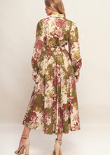 Load image into Gallery viewer, Floral Printed Woven Midi Dress
